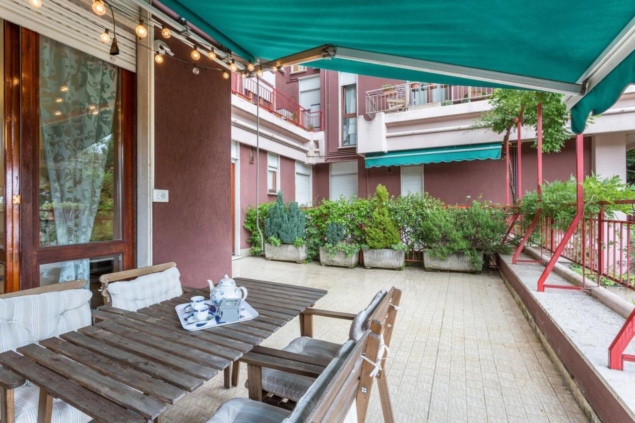 La Terrazza Apartment Brunate Luaran gambar